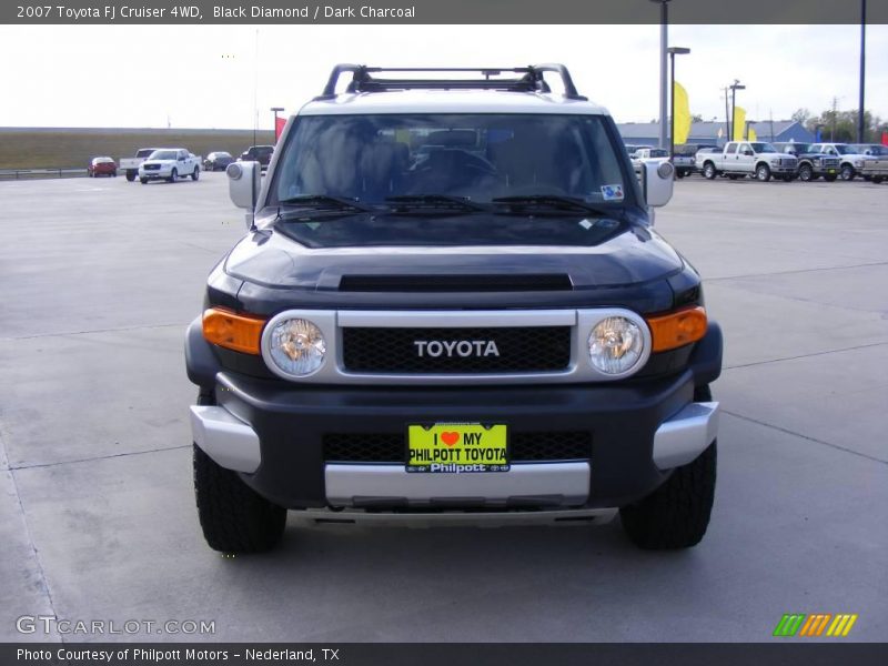 Black Diamond / Dark Charcoal 2007 Toyota FJ Cruiser 4WD