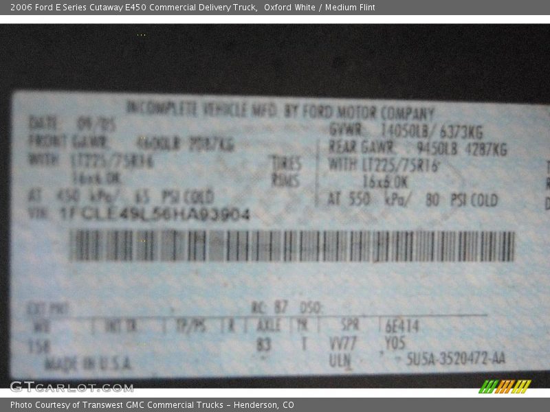 Oxford White / Medium Flint 2006 Ford E Series Cutaway E450 Commercial Delivery Truck