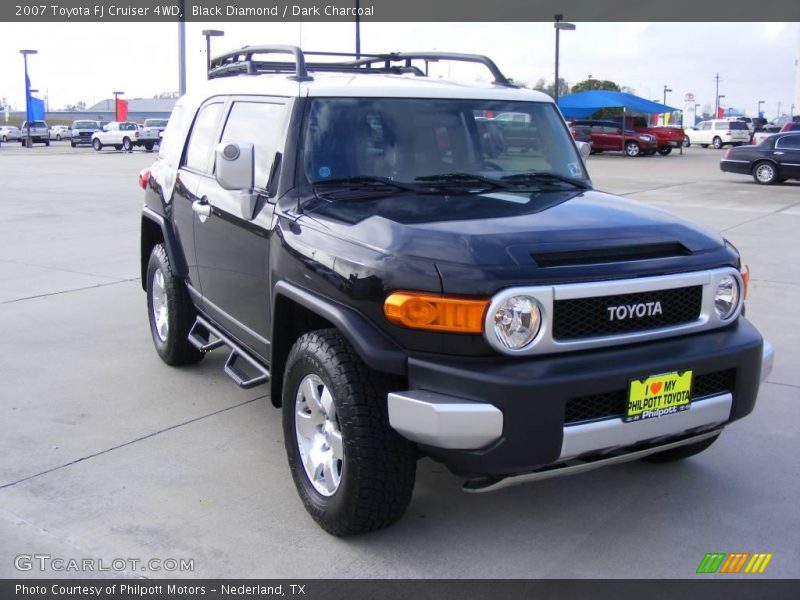 Black Diamond / Dark Charcoal 2007 Toyota FJ Cruiser 4WD
