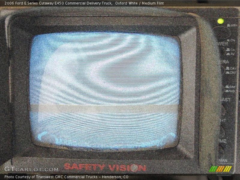 Oxford White / Medium Flint 2006 Ford E Series Cutaway E450 Commercial Delivery Truck