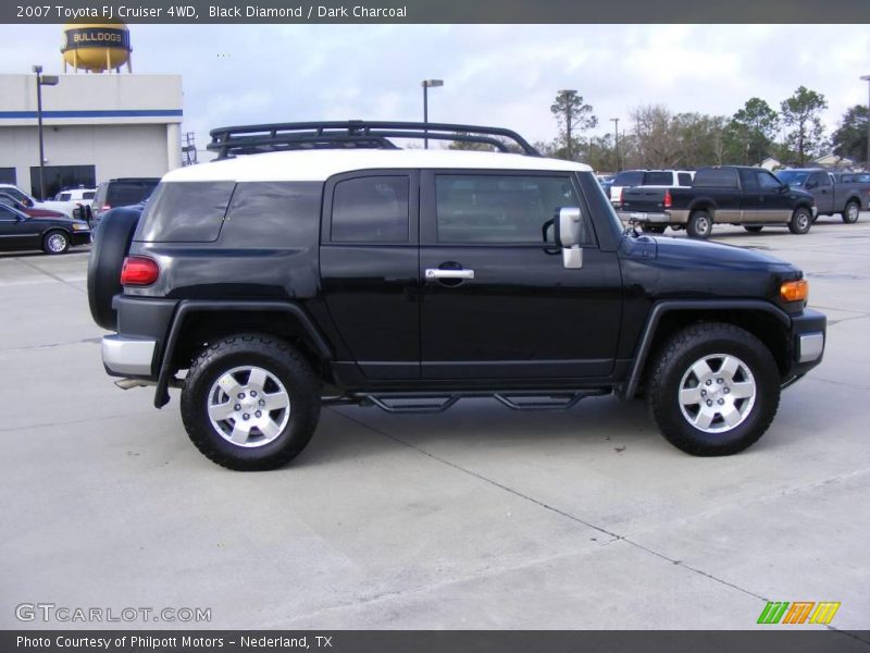 Black Diamond / Dark Charcoal 2007 Toyota FJ Cruiser 4WD
