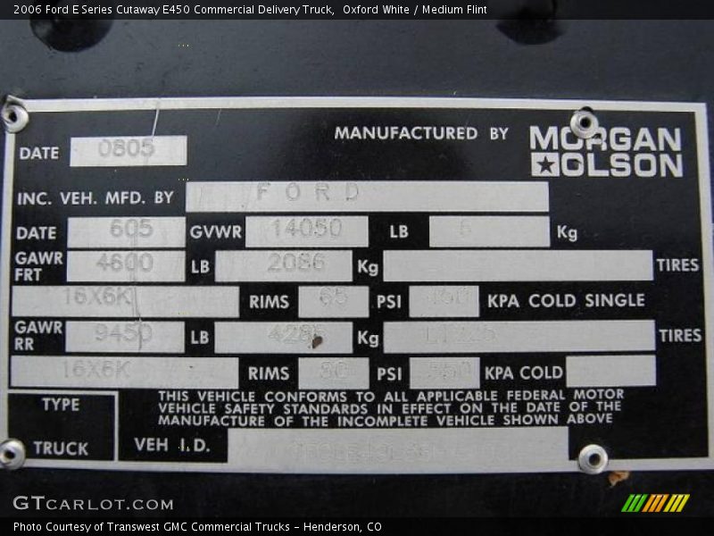 Oxford White / Medium Flint 2006 Ford E Series Cutaway E450 Commercial Delivery Truck