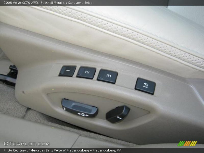 Seashell Metallic / Sandstone Beige 2008 Volvo XC70 AWD