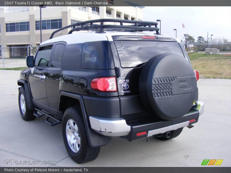 Black Diamond / Dark Charcoal 2007 Toyota FJ Cruiser 4WD