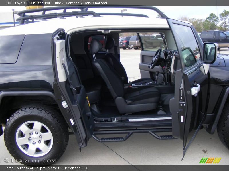 Black Diamond / Dark Charcoal 2007 Toyota FJ Cruiser 4WD