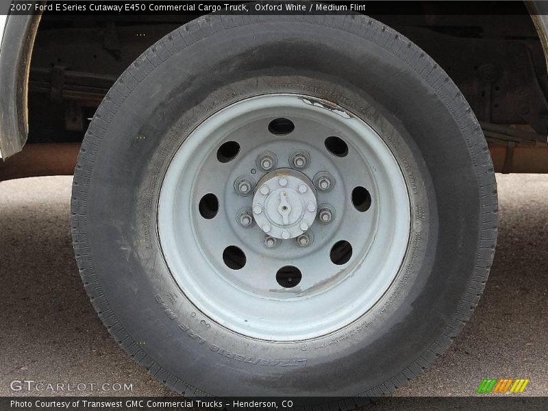 Oxford White / Medium Flint 2007 Ford E Series Cutaway E450 Commercial Cargo Truck