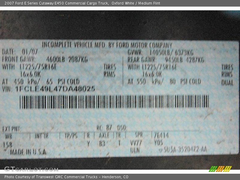 Oxford White / Medium Flint 2007 Ford E Series Cutaway E450 Commercial Cargo Truck