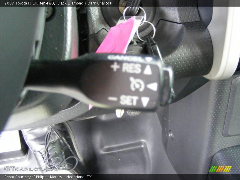 Black Diamond / Dark Charcoal 2007 Toyota FJ Cruiser 4WD