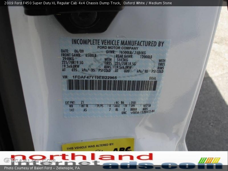Oxford White / Medium Stone 2009 Ford F450 Super Duty XL Regular Cab 4x4 Chassis Dump Truck
