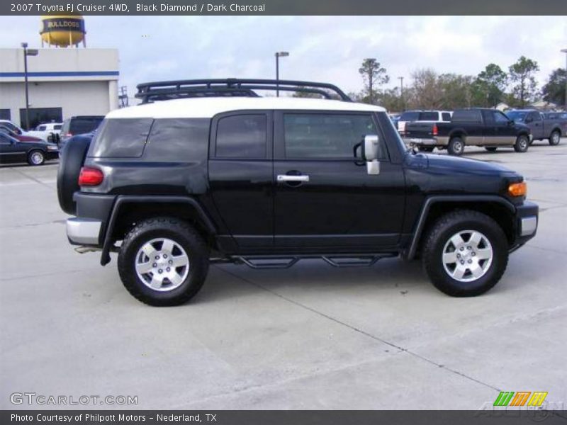 Black Diamond / Dark Charcoal 2007 Toyota FJ Cruiser 4WD