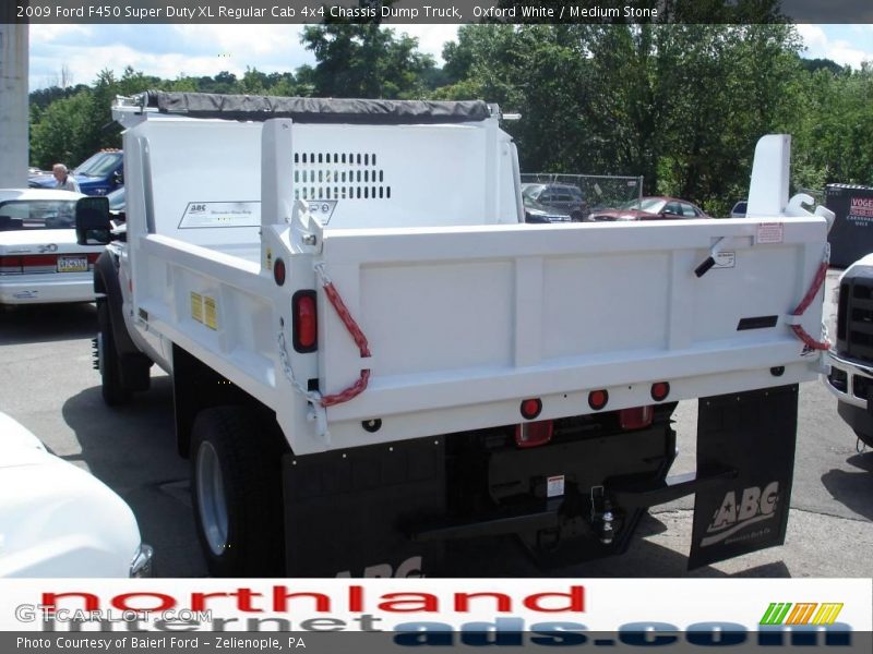 Oxford White / Medium Stone 2009 Ford F450 Super Duty XL Regular Cab 4x4 Chassis Dump Truck