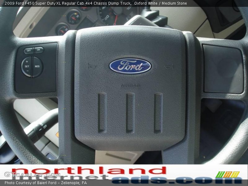 Oxford White / Medium Stone 2009 Ford F450 Super Duty XL Regular Cab 4x4 Chassis Dump Truck