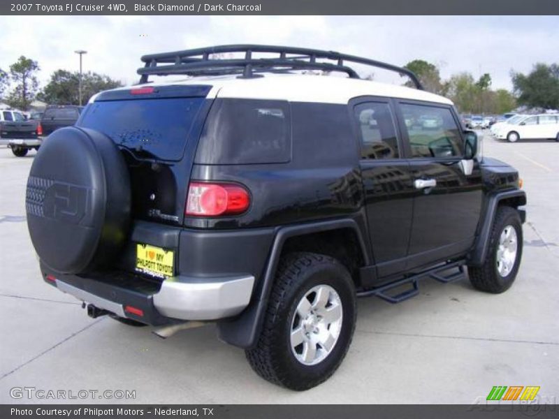 Black Diamond / Dark Charcoal 2007 Toyota FJ Cruiser 4WD