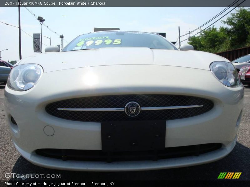Porcelain White / Charcoal 2007 Jaguar XK XK8 Coupe
