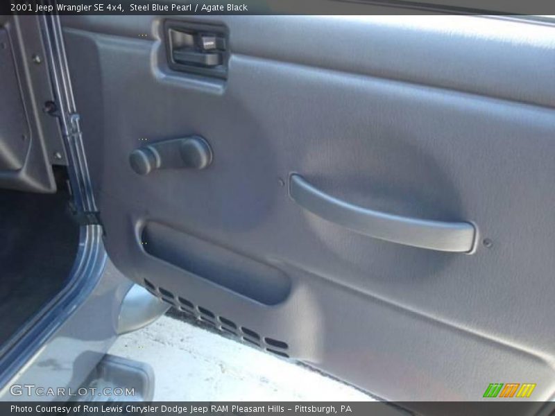 Steel Blue Pearl / Agate Black 2001 Jeep Wrangler SE 4x4