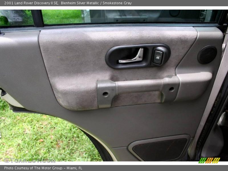 Blenheim Silver Metallic / Smokestone Gray 2001 Land Rover Discovery II SE