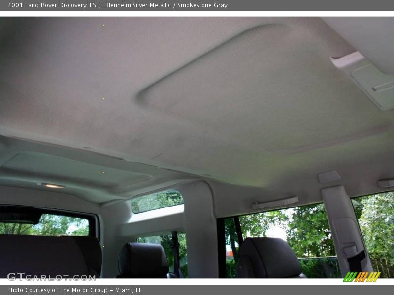 Blenheim Silver Metallic / Smokestone Gray 2001 Land Rover Discovery II SE
