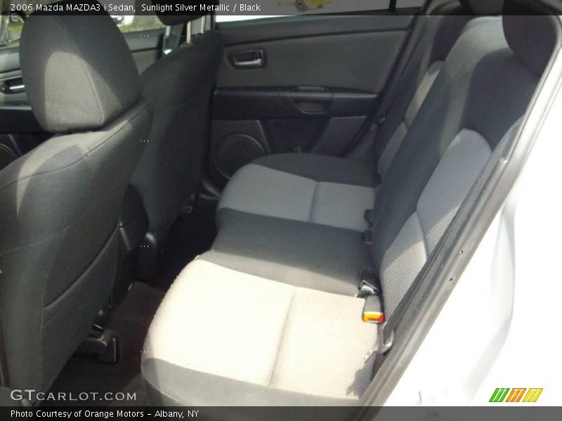 Sunlight Silver Metallic / Black 2006 Mazda MAZDA3 i Sedan