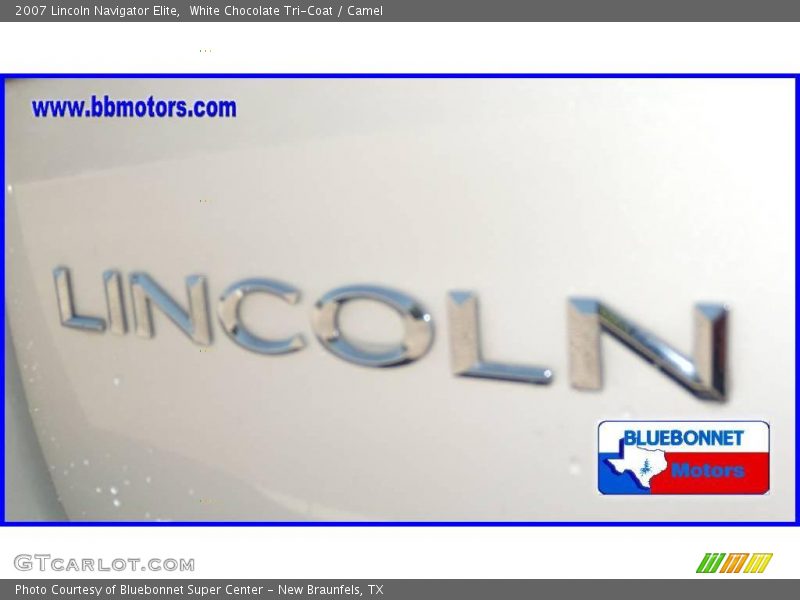 White Chocolate Tri-Coat / Camel 2007 Lincoln Navigator Elite