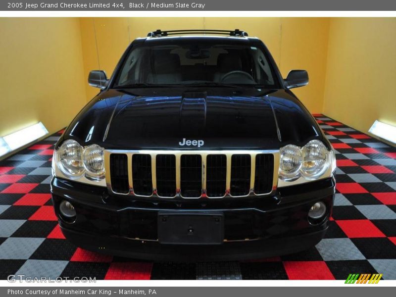 Black / Medium Slate Gray 2005 Jeep Grand Cherokee Limited 4x4