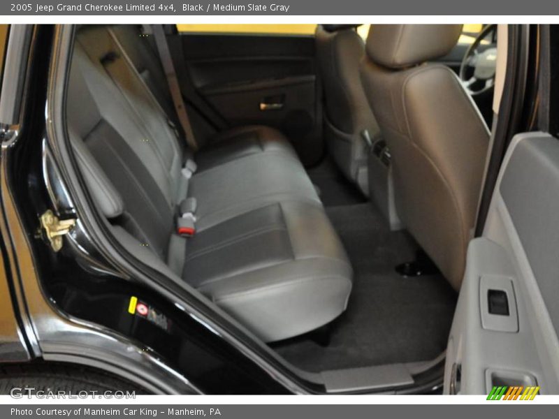 Black / Medium Slate Gray 2005 Jeep Grand Cherokee Limited 4x4