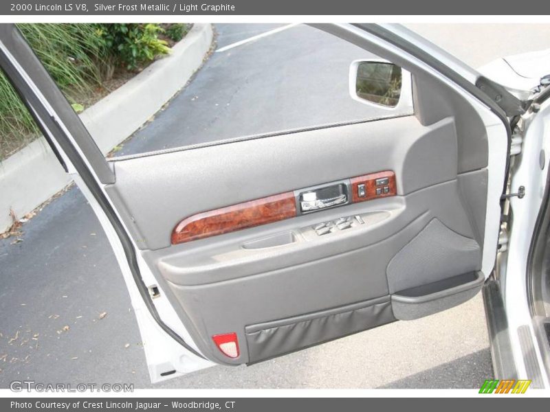 Silver Frost Metallic / Light Graphite 2000 Lincoln LS V8