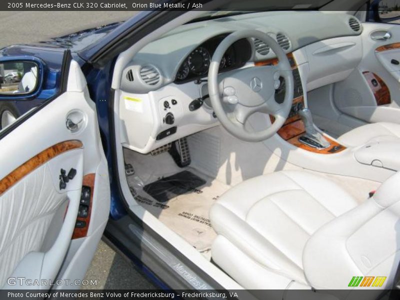 Orion Blue Metallic / Ash 2005 Mercedes-Benz CLK 320 Cabriolet