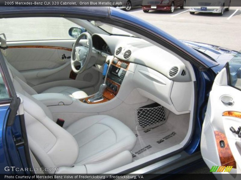 Orion Blue Metallic / Ash 2005 Mercedes-Benz CLK 320 Cabriolet
