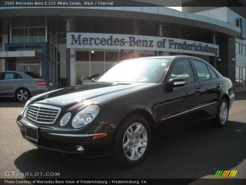 Black / Charcoal 2005 Mercedes-Benz E 320 4Matic Sedan