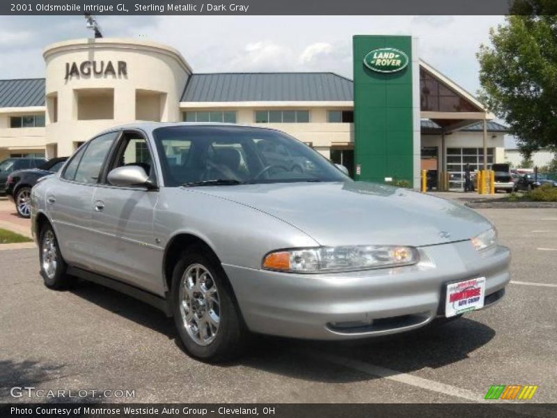 Sterling Metallic / Dark Gray 2001 Oldsmobile Intrigue GL