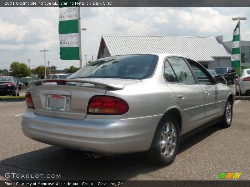 Sterling Metallic / Dark Gray 2001 Oldsmobile Intrigue GL