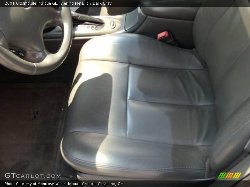 Sterling Metallic / Dark Gray 2001 Oldsmobile Intrigue GL