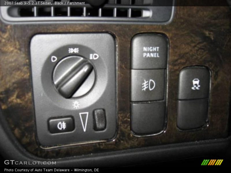 Black / Parchment 2007 Saab 9-5 2.3T Sedan
