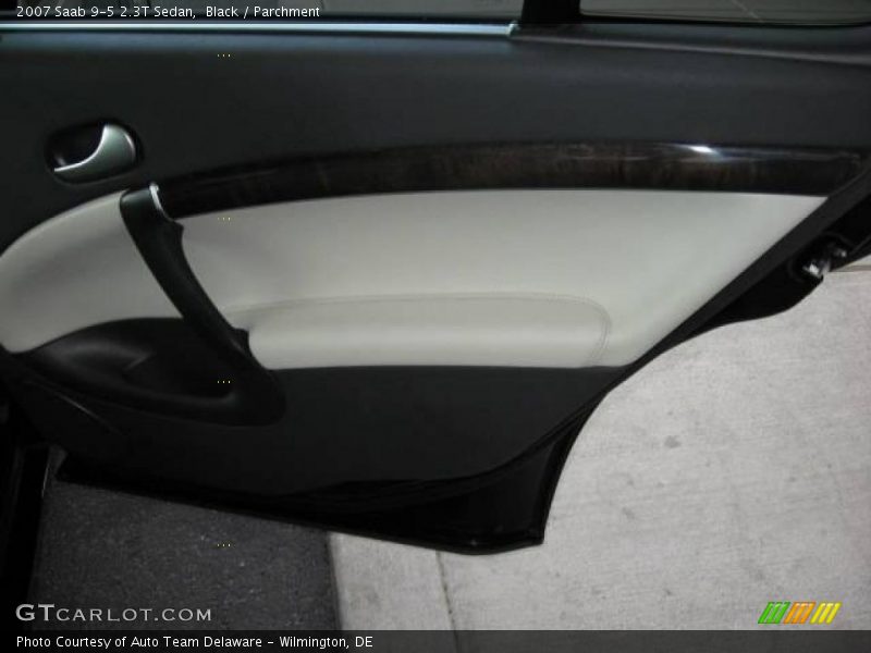 Black / Parchment 2007 Saab 9-5 2.3T Sedan