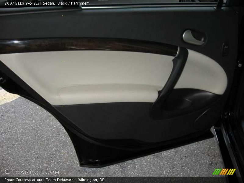 Black / Parchment 2007 Saab 9-5 2.3T Sedan