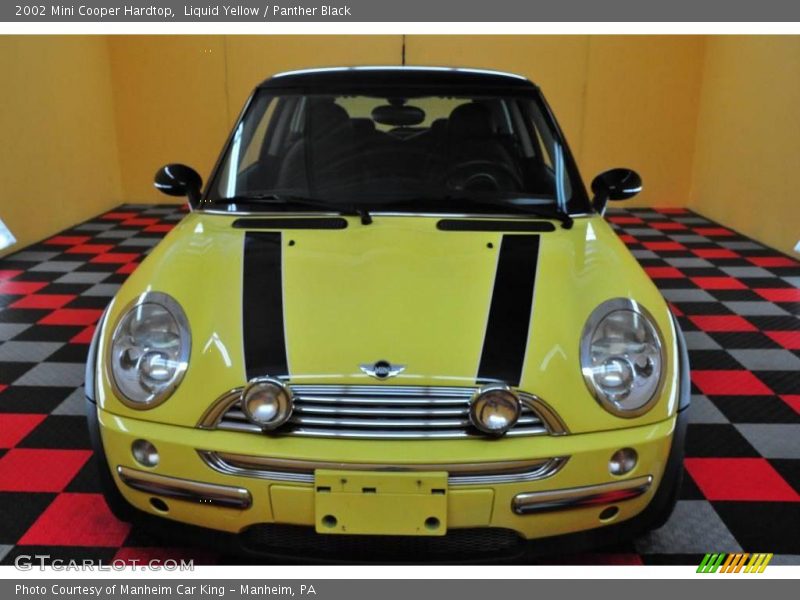 Liquid Yellow / Panther Black 2002 Mini Cooper Hardtop