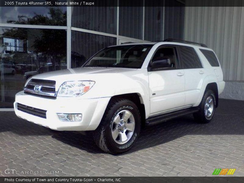 Natural White / Taupe 2005 Toyota 4Runner SR5