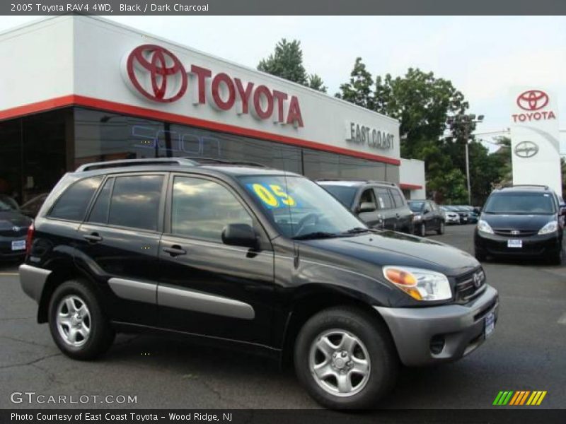 Black / Dark Charcoal 2005 Toyota RAV4 4WD