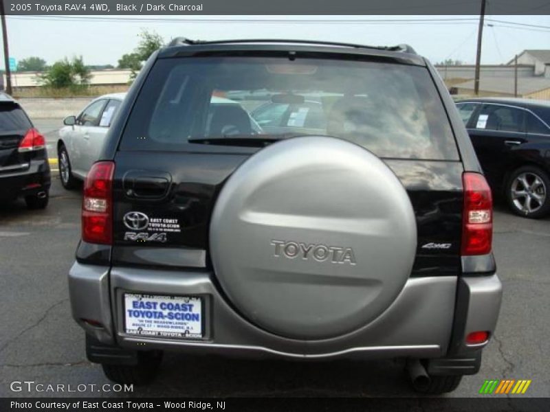 Black / Dark Charcoal 2005 Toyota RAV4 4WD