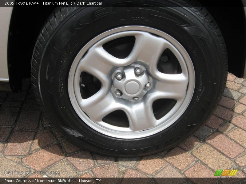 Titanium Metallic / Dark Charcoal 2005 Toyota RAV4