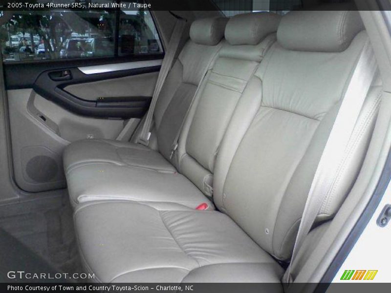 Natural White / Taupe 2005 Toyota 4Runner SR5