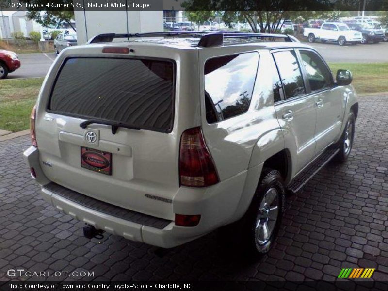 Natural White / Taupe 2005 Toyota 4Runner SR5