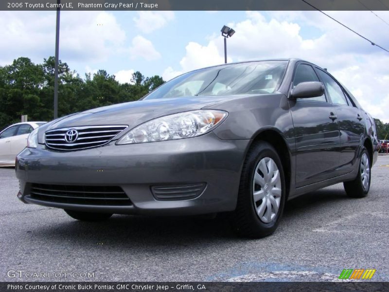 Phantom Gray Pearl / Taupe 2006 Toyota Camry LE