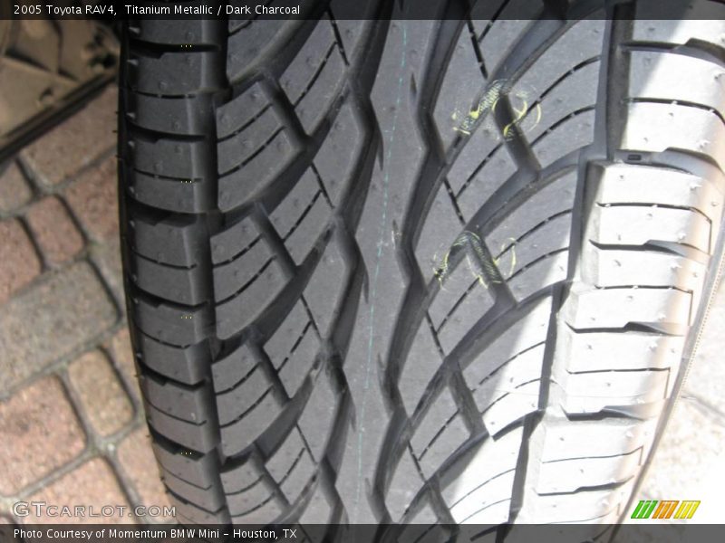 Titanium Metallic / Dark Charcoal 2005 Toyota RAV4