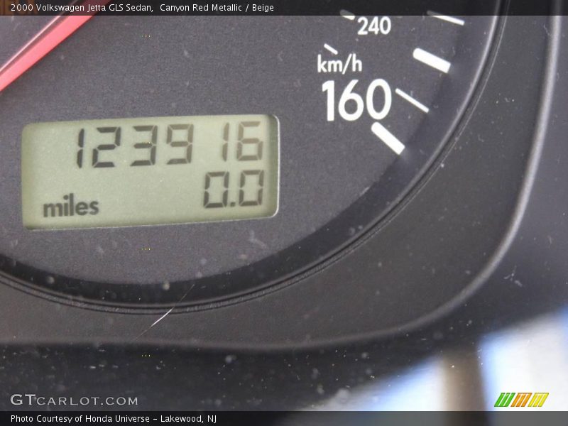 Canyon Red Metallic / Beige 2000 Volkswagen Jetta GLS Sedan