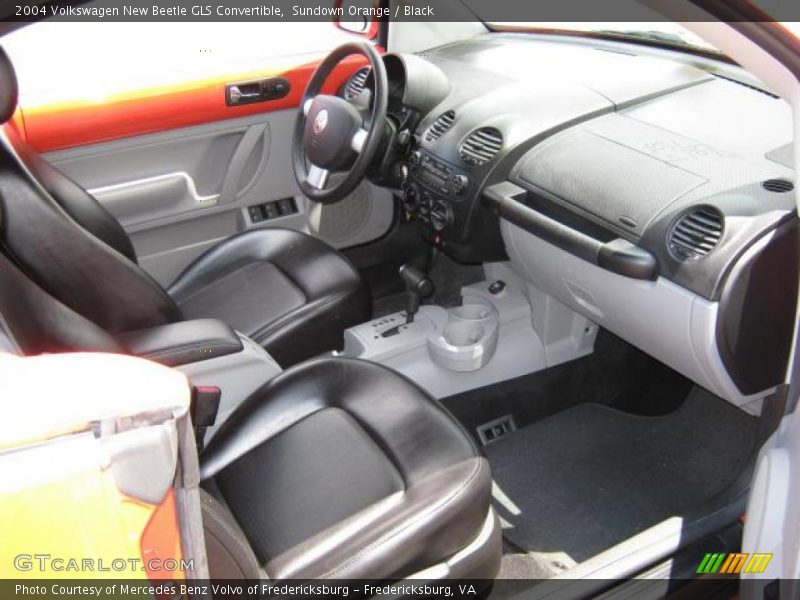 Sundown Orange / Black 2004 Volkswagen New Beetle GLS Convertible