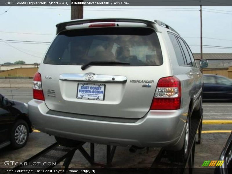 Millenium Silver Metallic / Ash Gray 2006 Toyota Highlander Hybrid 4WD