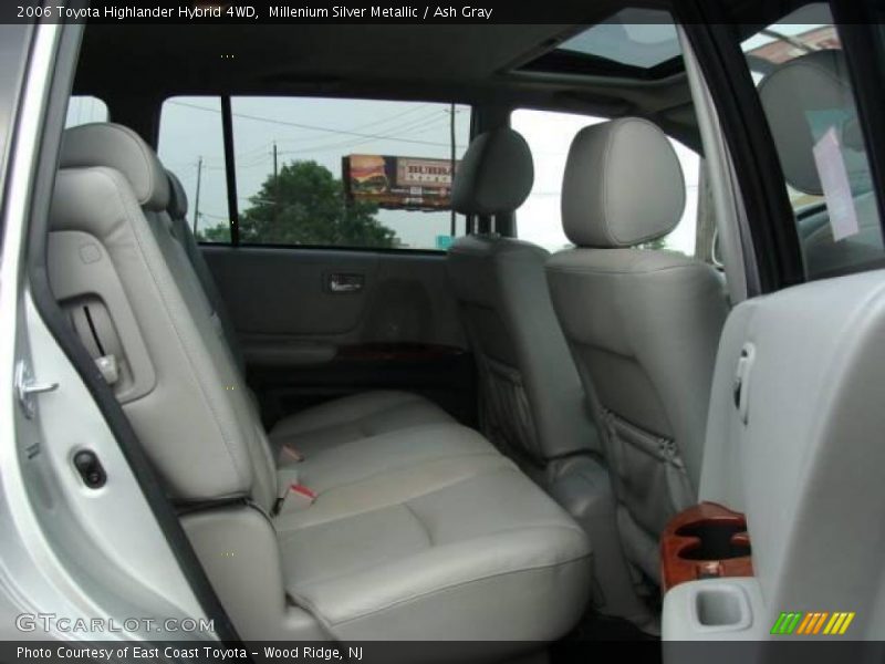 Millenium Silver Metallic / Ash Gray 2006 Toyota Highlander Hybrid 4WD