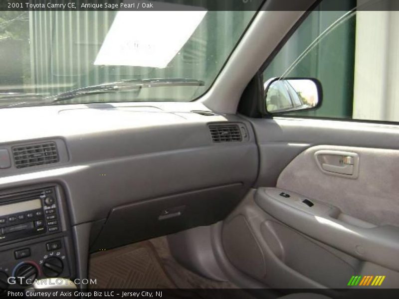 Antique Sage Pearl / Oak 2001 Toyota Camry CE