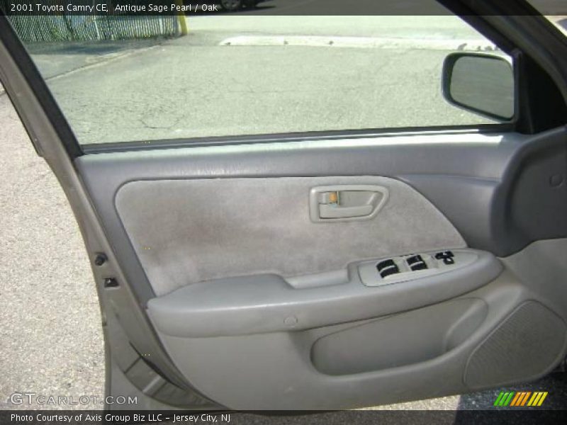 Antique Sage Pearl / Oak 2001 Toyota Camry CE